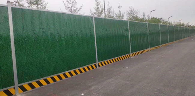 2.5米高圍擋廠家批發(fā).jpg